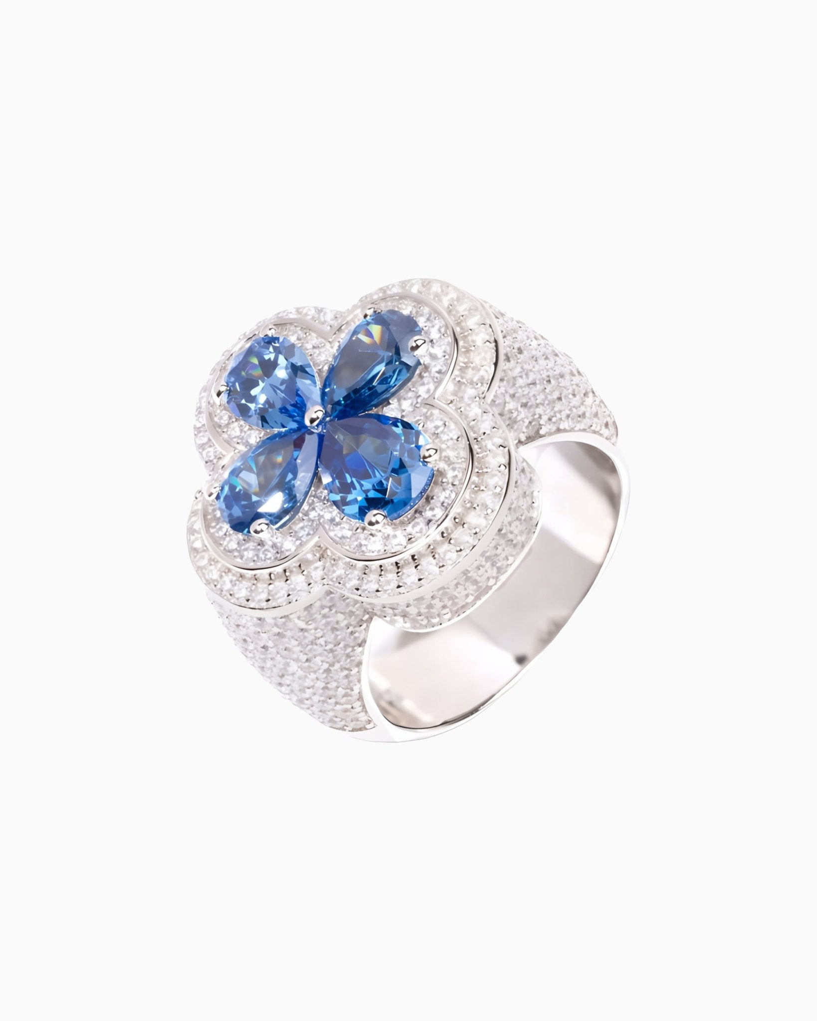MOISSANITE BLUE LUCKY CLOVER RING. - Drippy Amsterdam