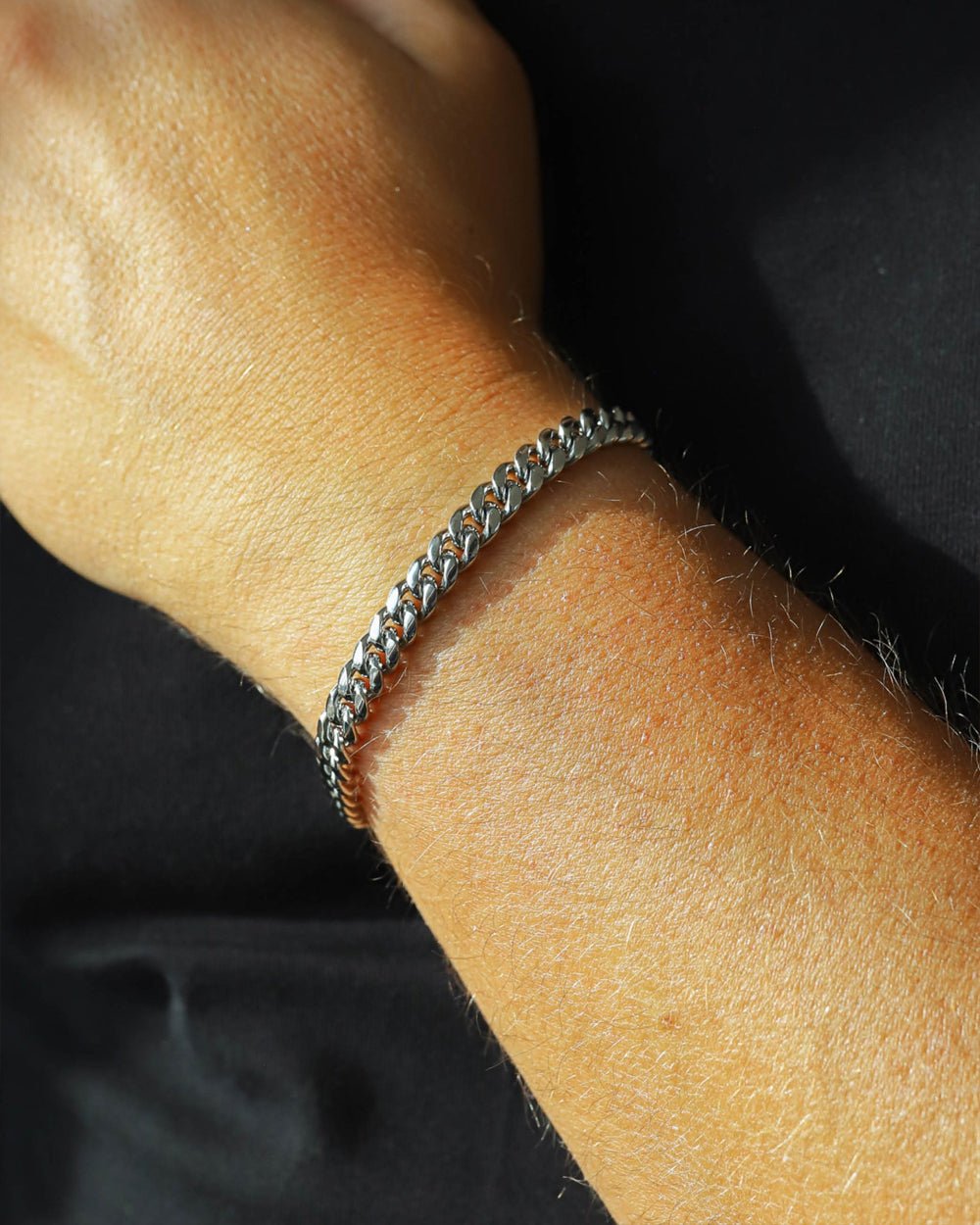 CLEAN CUBANA BRACELET. - 6MM WHITE GOLD - Drippy Amsterdam