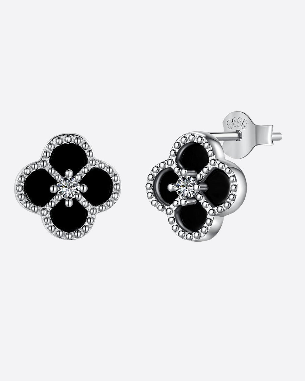 BLACK EMERALD STUDS 925. - WHITE GOLD - Drippy Amsterdam