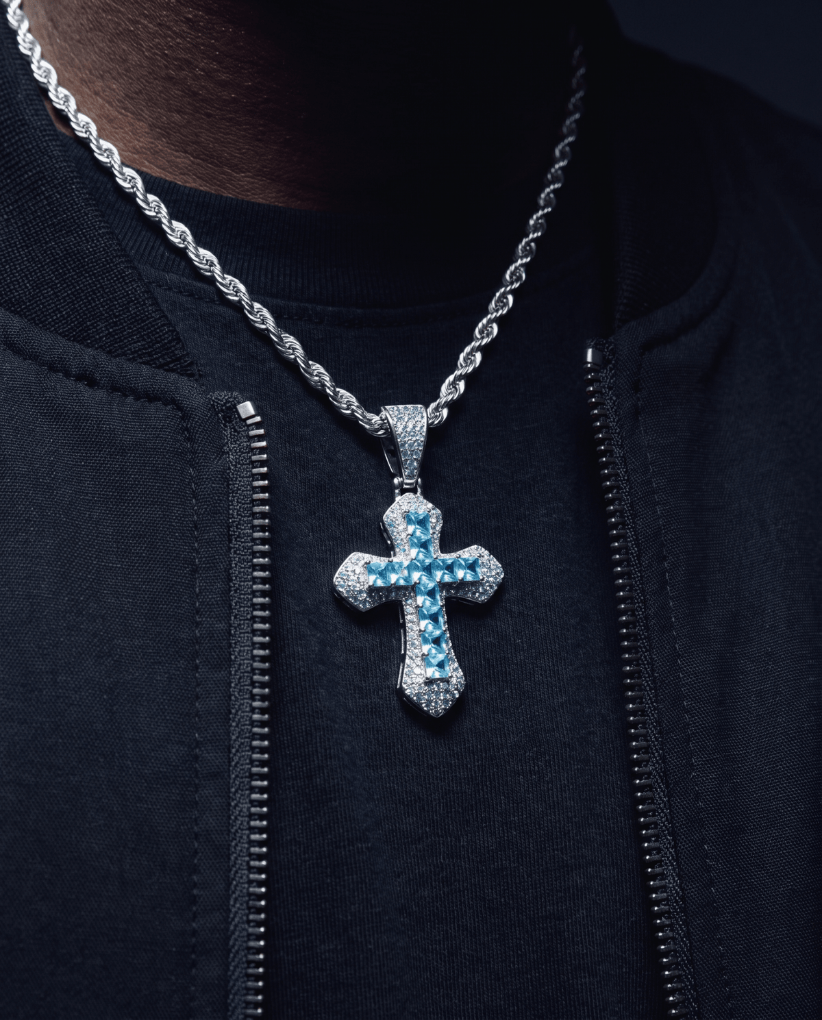 BLUE CROSS PENDANT. - 925 - Drippy Amsterdam