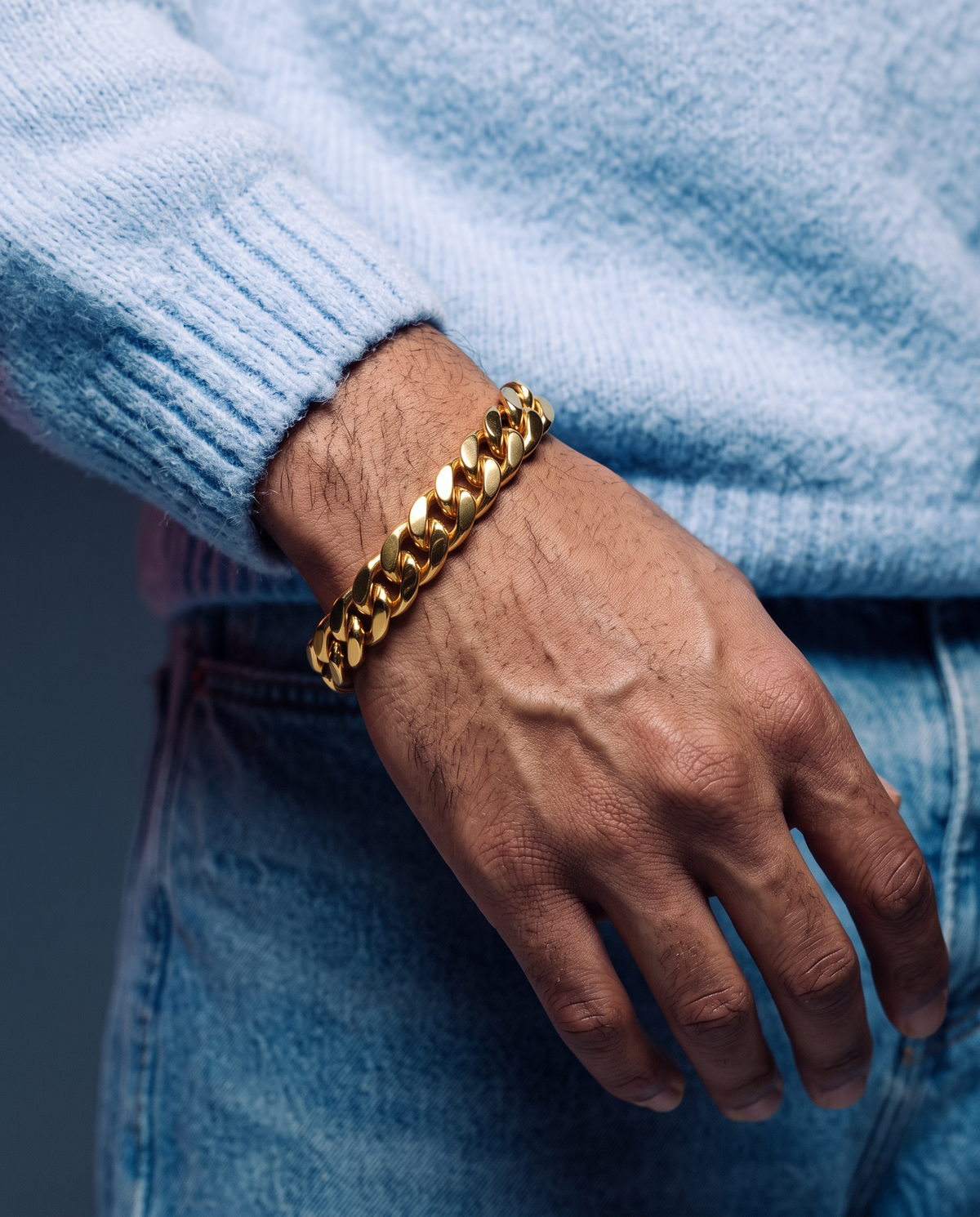 CLEAN BOXED CUBANA BRACELET. - 11MM GOLD