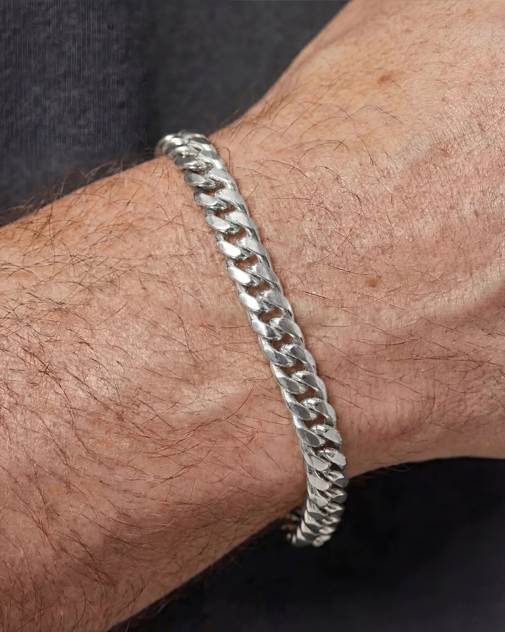 CLEAN CUBANA BRACELET. - 6MM GOLD - Drippy Amsterdam