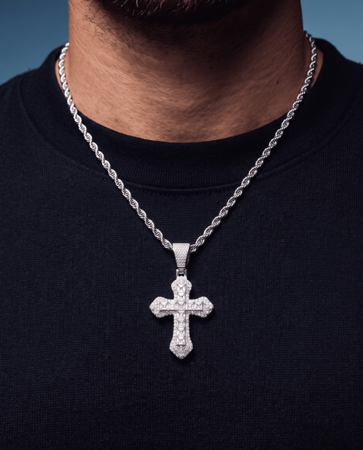 FROSTY CROSS PENDANT. - 925 - Drippy Amsterdam