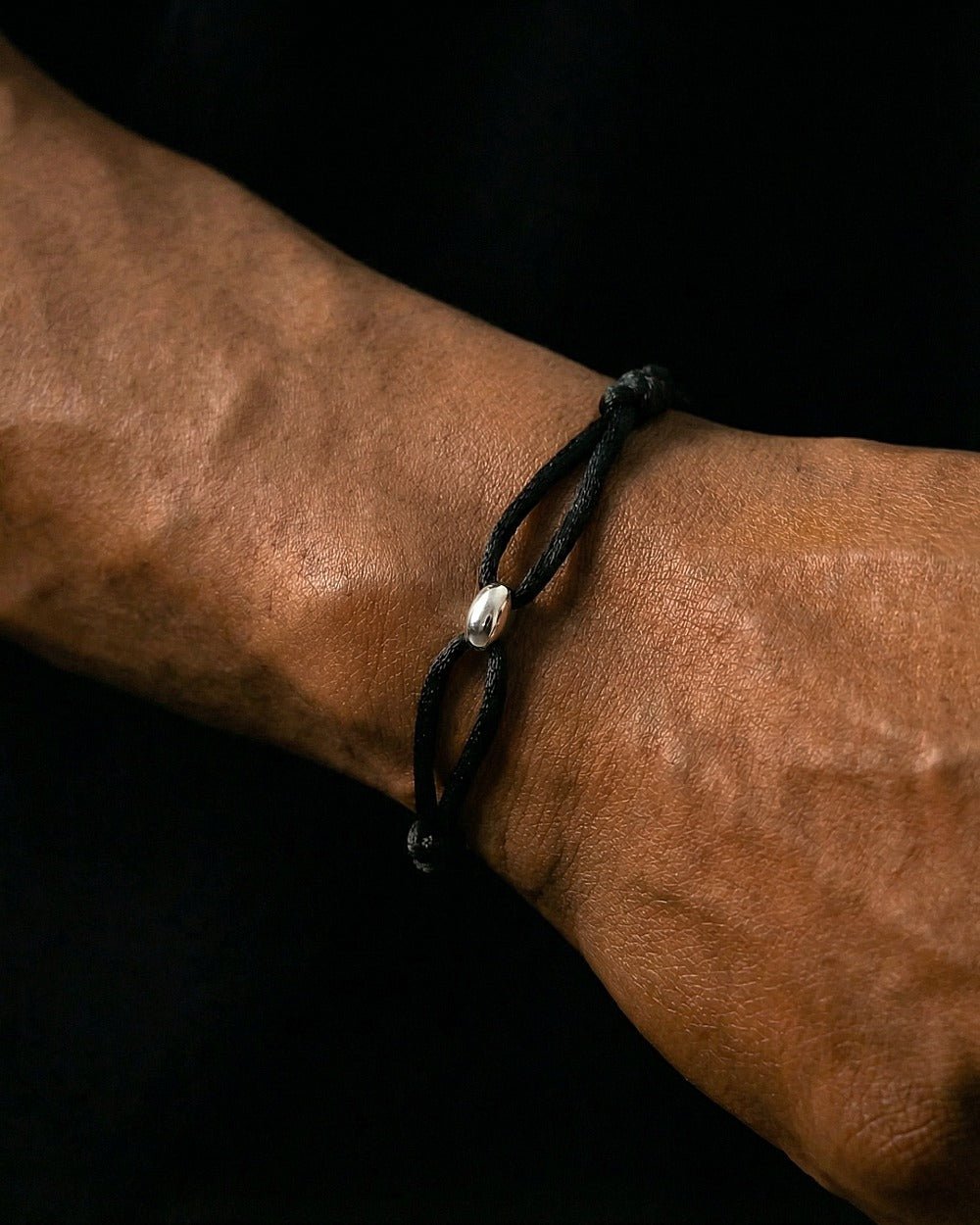 MINIMAL CORD BRACELET. - Drippy Amsterdam