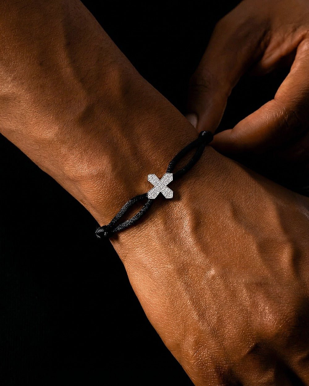 MOISSANITE CROSS CORD BRACELET. - Drippy Amsterdam