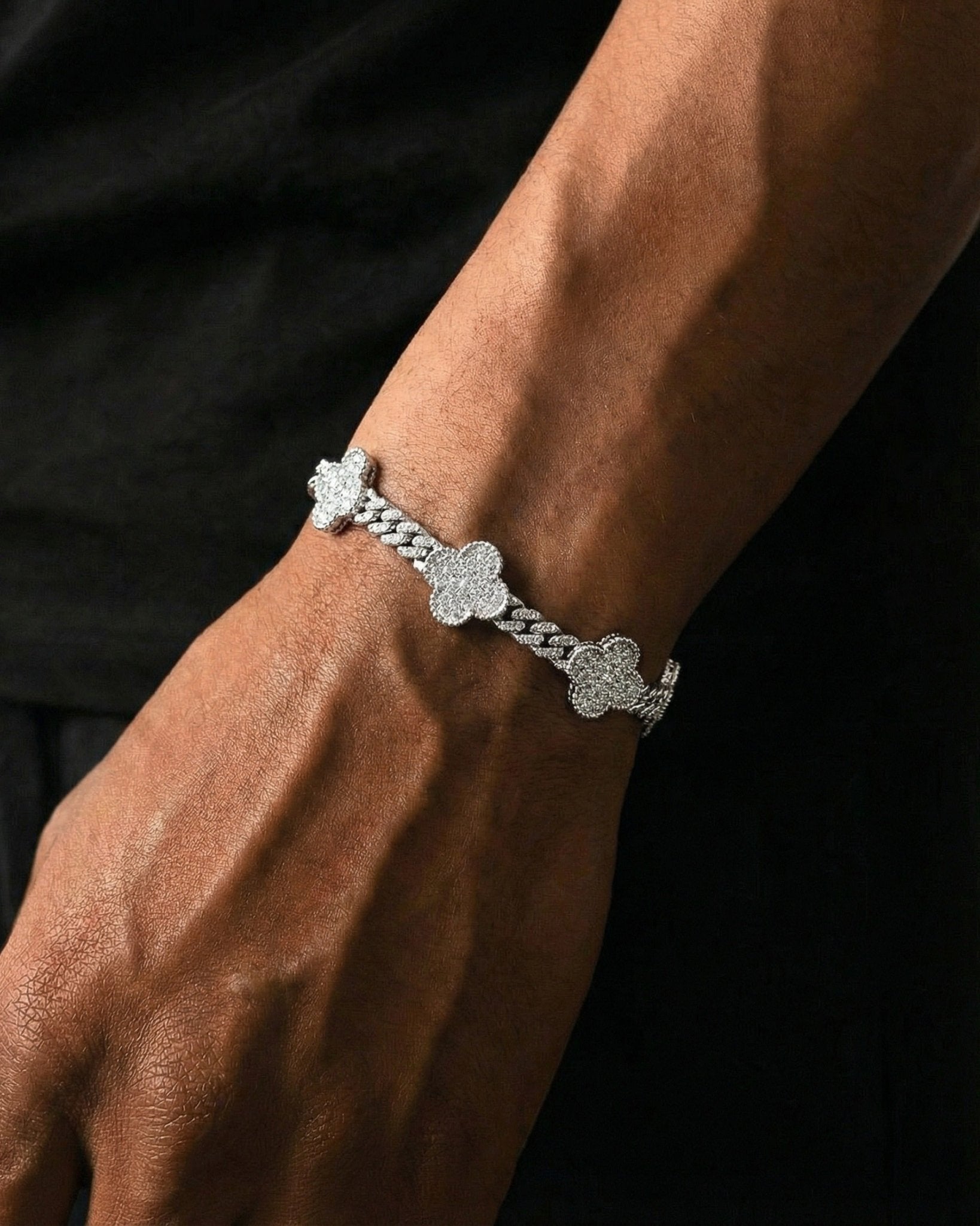 MOISSANITE CUBAN CLOVER BRACELET. - Drippy Amsterdam
