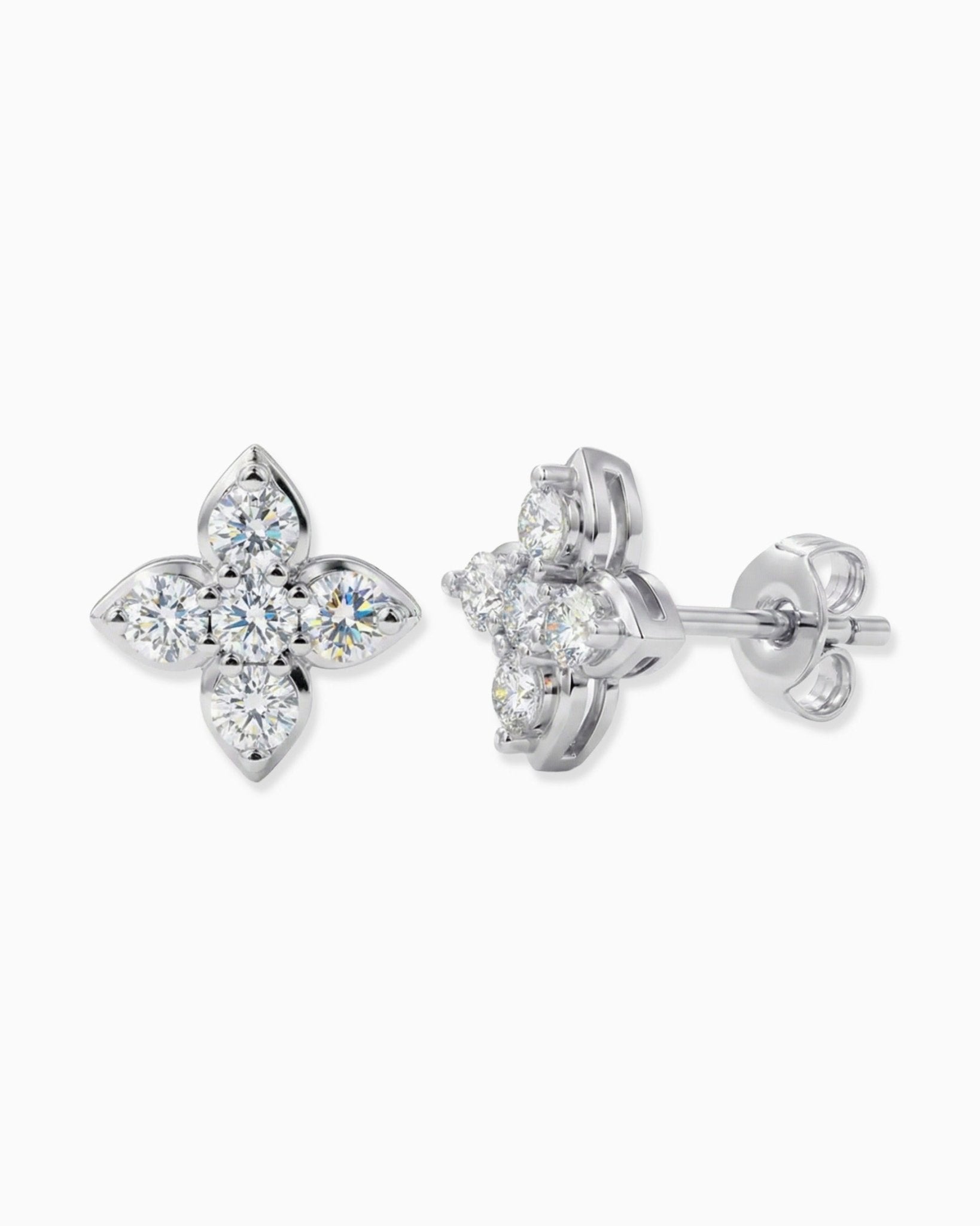 MOISSANITE JASMINE STUDS. - Drippy Amsterdam