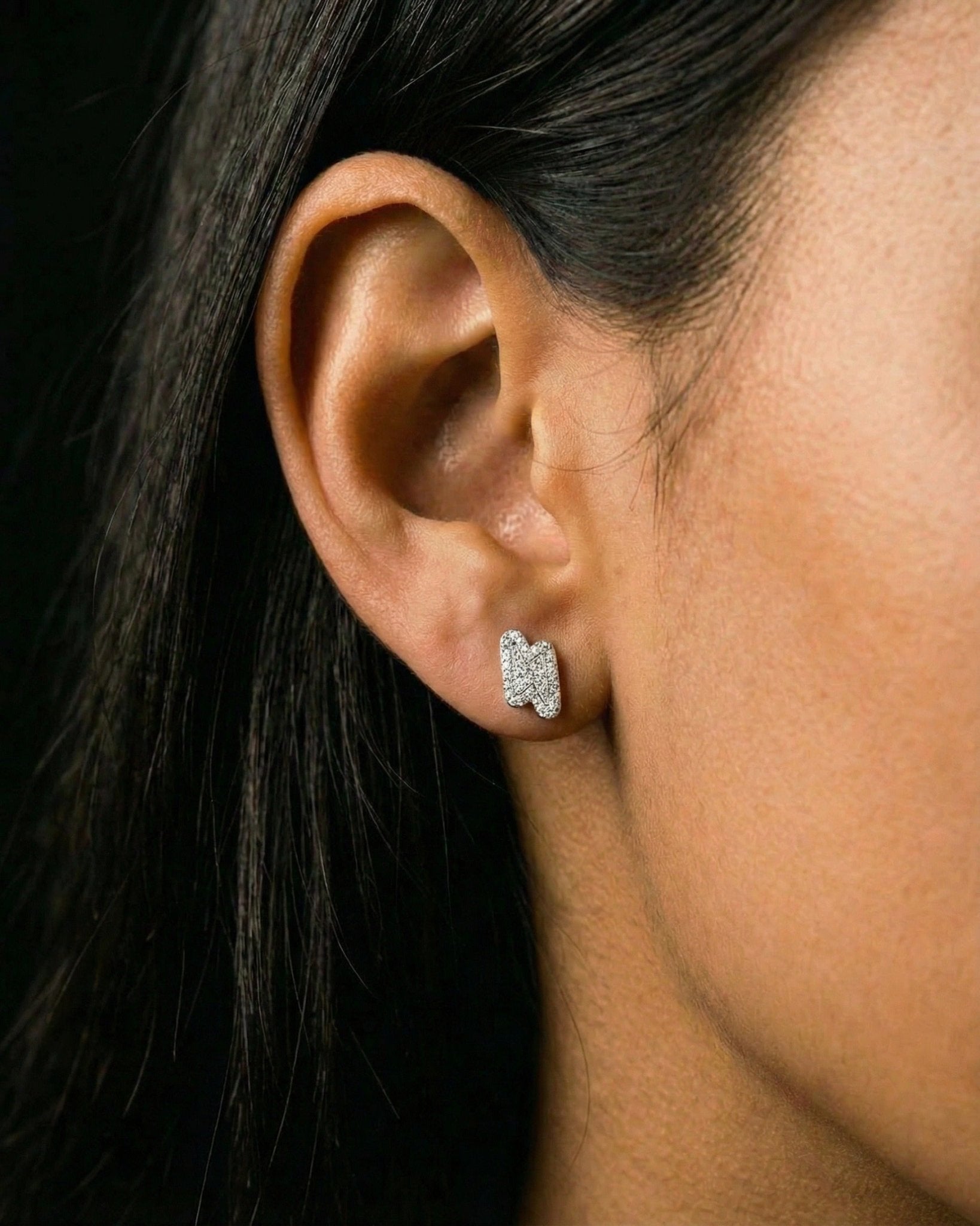 MOISSANITE LIGHTNING STUDS. - Drippy Amsterdam