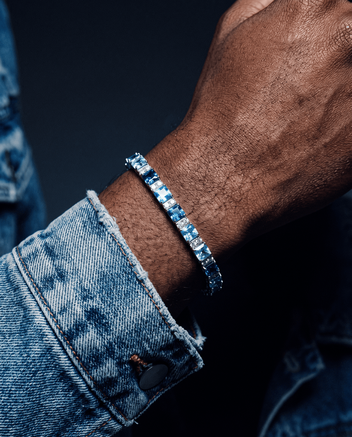 MOISSANITE OCEAN BLUE STONES BRACELET. - Drippy Amsterdam