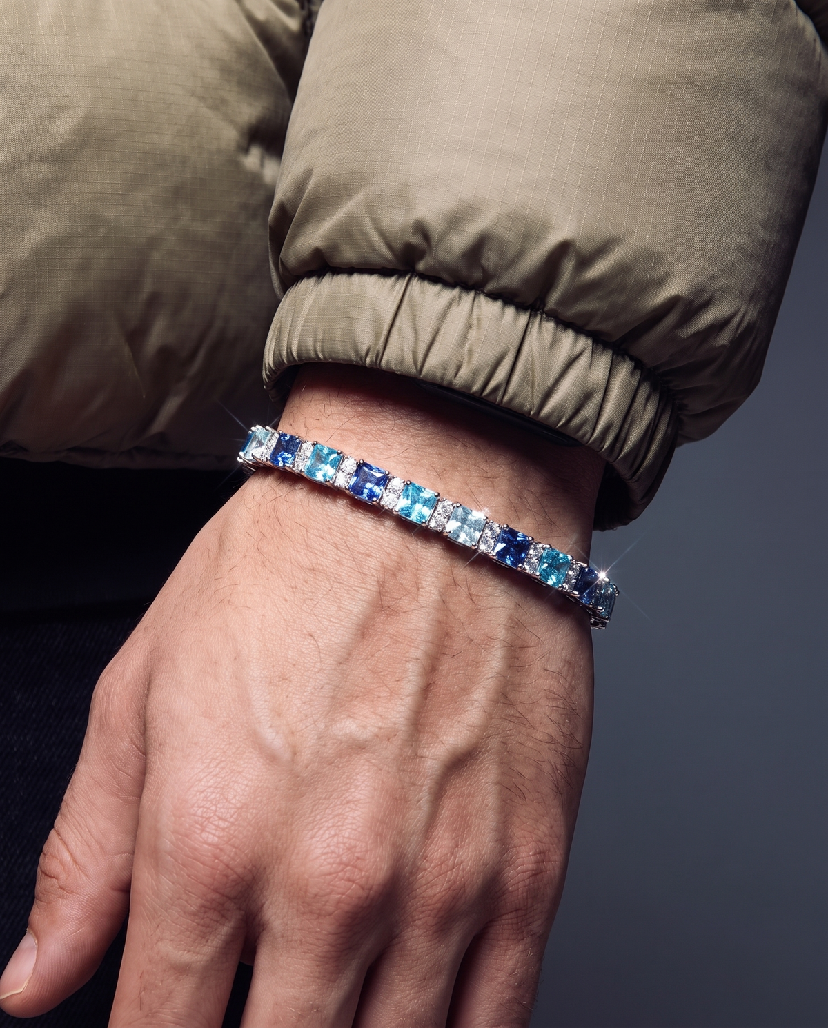 MOISSANITE OCEAN BLUE STONES BRACELET.